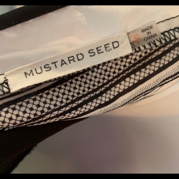 One piece halter open back romper - Picture 3 of 3